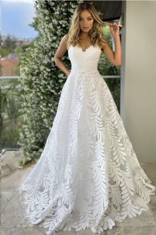 Okazjonalna biała sukienka Lea o długości maxi