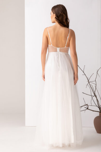 Biała, wieczorowa sukienka Kiara na wesele